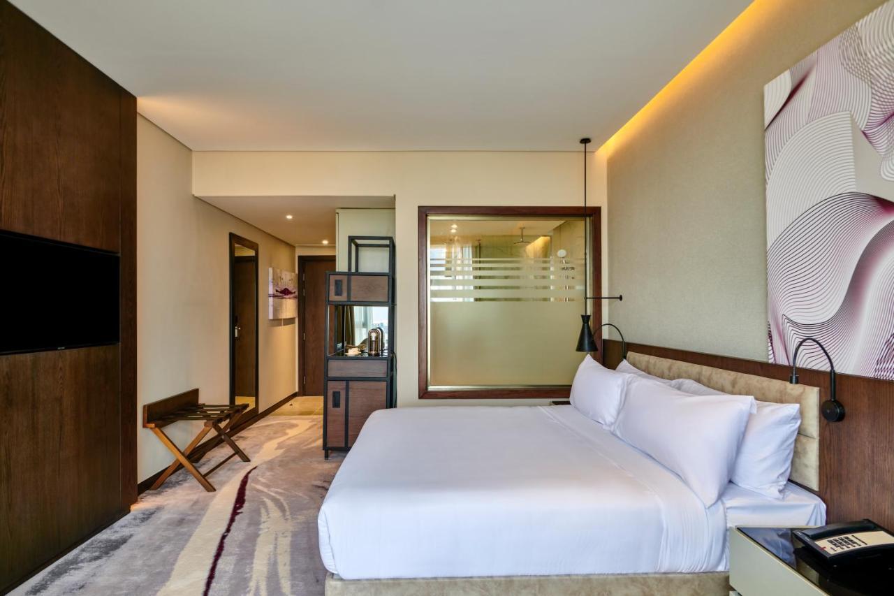 Crowne Plaza - West Cairo Arkan By Ihg 6th of October City Exterior foto Deluxe Room